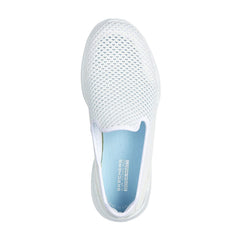 White leather sale nursing shoes skechers